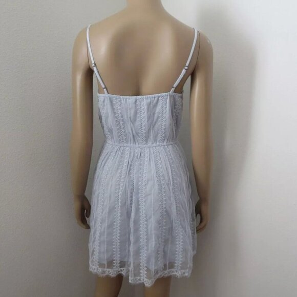 NWT Abercrombie Womens Embroidered Mesh Lace Dress Size XS Light Blue - Picture 5 of 6